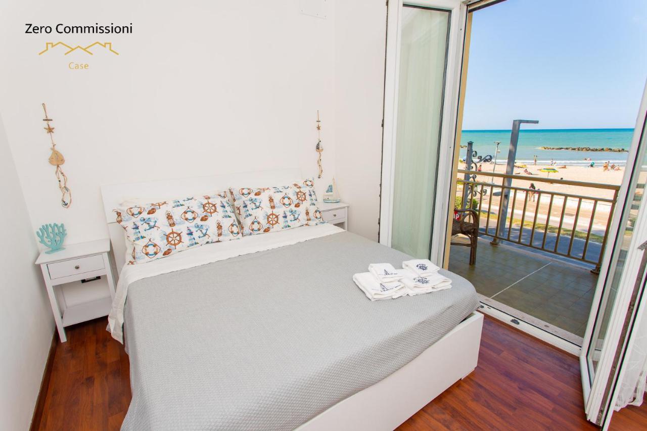 Palm Beach House - Vista Mare Montesilvano Marina Exteriér fotografie